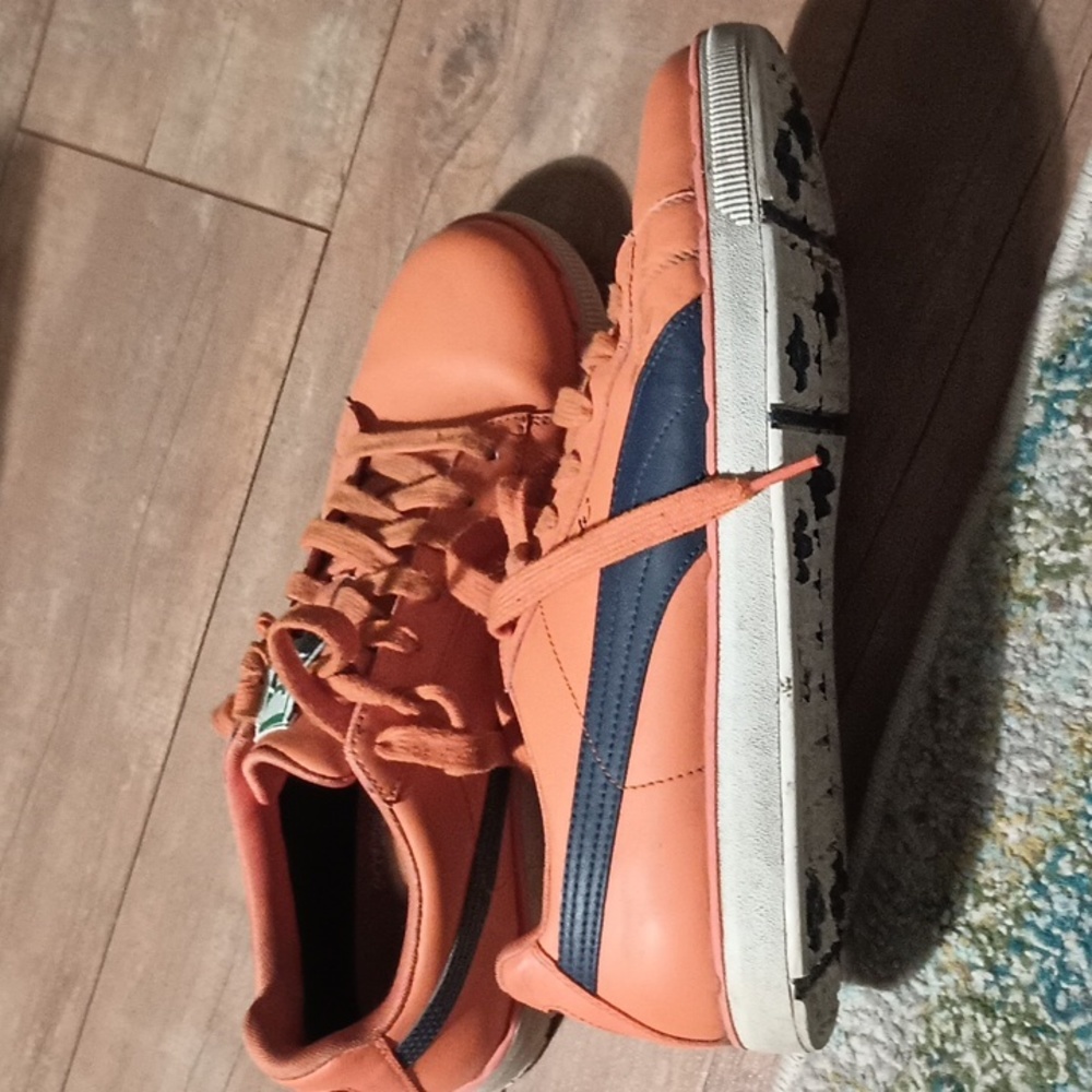 Puma Clyde golf shoes